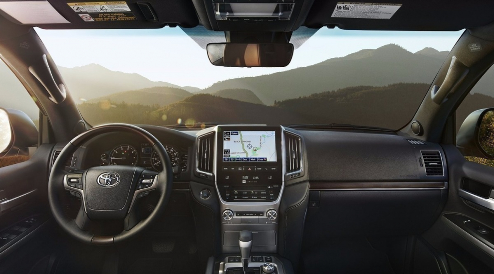 2018-toyota-land-cruiser-interior1 | 2018-toyota-land-cruiser-interior1 |
