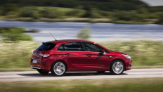   Citroen C4 e-HDI Tendance / 