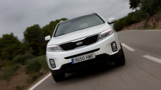   Kia Sorento Classic / 