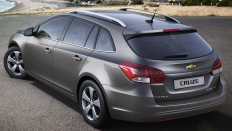   Chevrolet Cruze  LT / 