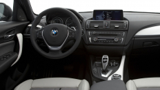   BMW 1-Series / 3.0 . /  