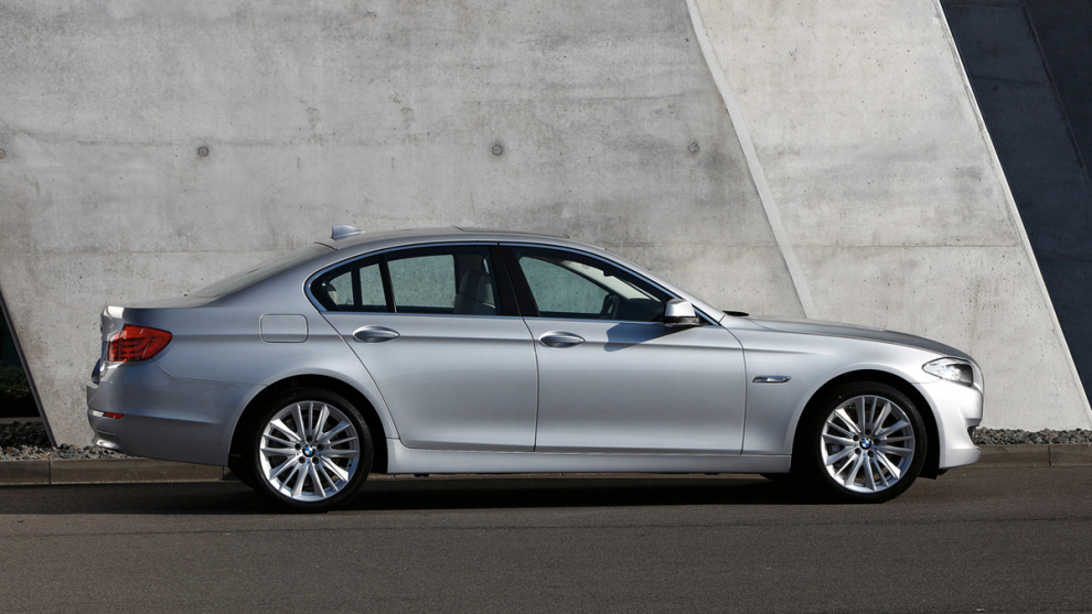  BMW 5-series 