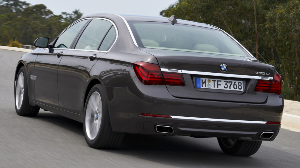  BMW 7-series