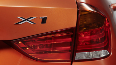   BMW X1 Sport Line   / 