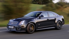 Фото экстерьера Cadillac CTS-V  (Кадиллак СТС-В) Седан / RWD<br><span> 6.2 / 564 л.с. / Механика (6 ст.) / Задний привод</span>