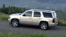 Фото экстерьера Chevrolet Tahoe (Шевроле Тахо) / LTZ<br><span> 5.3 / 325 л.с. / Автомат (6 ст.) / Полный привод</span>