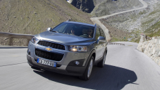   Chevrolet Captiva ( ) / LT<br><span> 2.4 / 167 .. /  (6 .) /  </span>