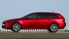   Alfa Romeo 159  Elegant