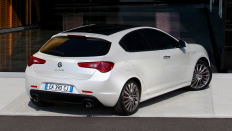   Alfa Romeo Giulietta /  / 1.4 . / 170 .. / 