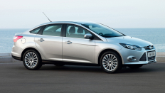   Ford Focus SYNC Edition / 