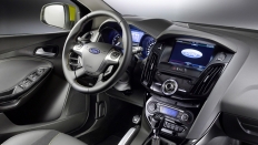 Фото салона Ford Focus седан SYNC Edition