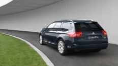   Citroen C5  /  / 2.2 . / 204 .. / 