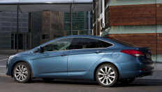   Hyundai i40 (  40)  / Lifestyle Plus<br><span> 2.0 / 150 .. /  (6 .) /  </span>