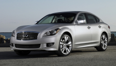   Infiniti M M25 Premium