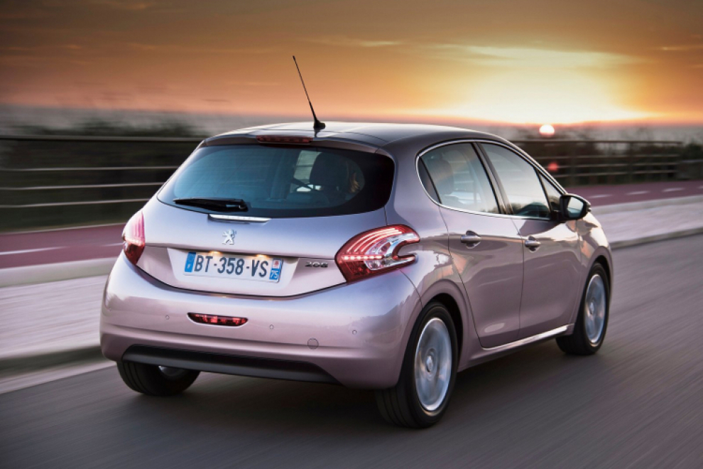 Peugeot 208 