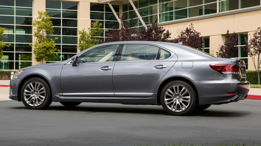 ���� Lexus LS