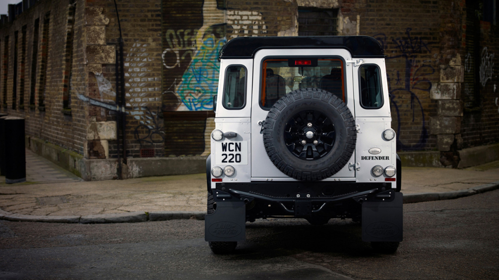  Land Rover Defender 90