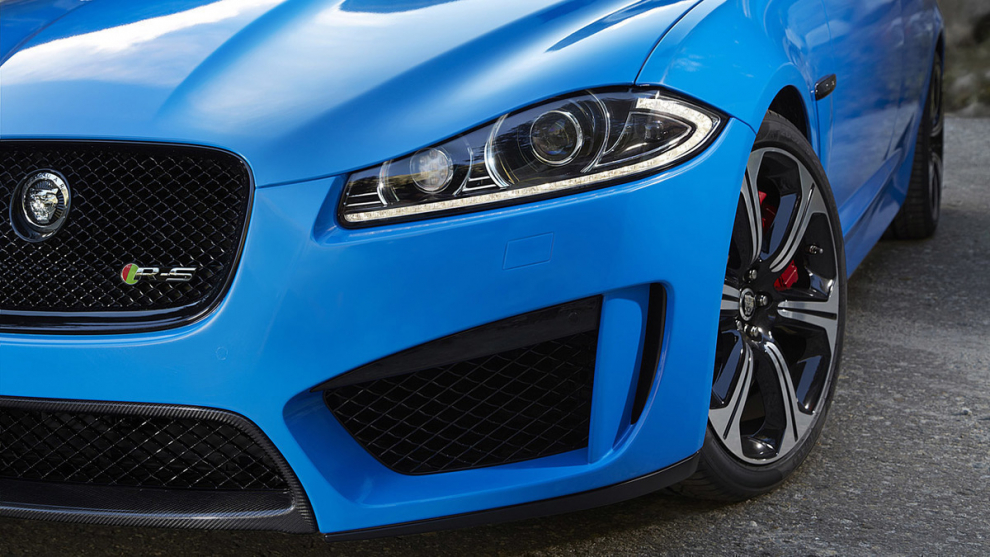 ���� Jaguar XFR-S