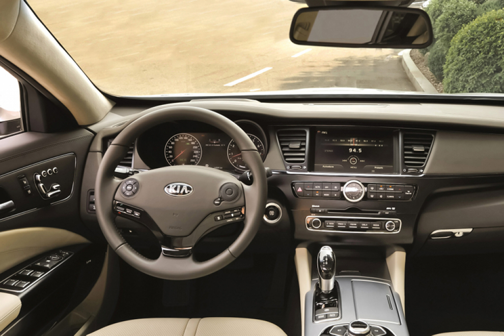 Kia Quoris