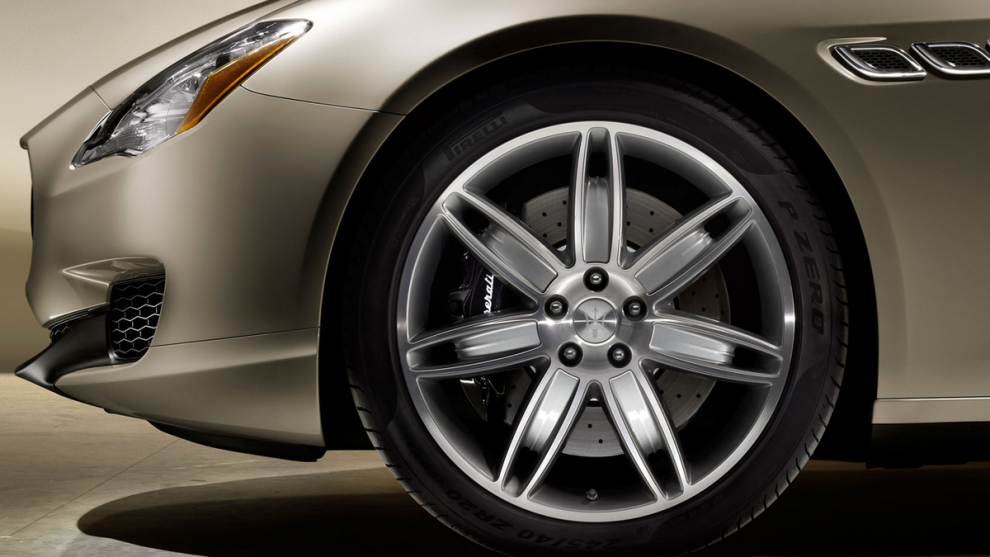 ���� Maserati Quattroporte