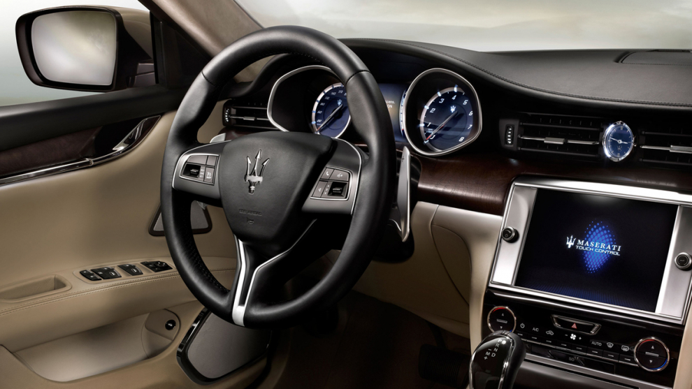 ���� Maserati Quattroporte