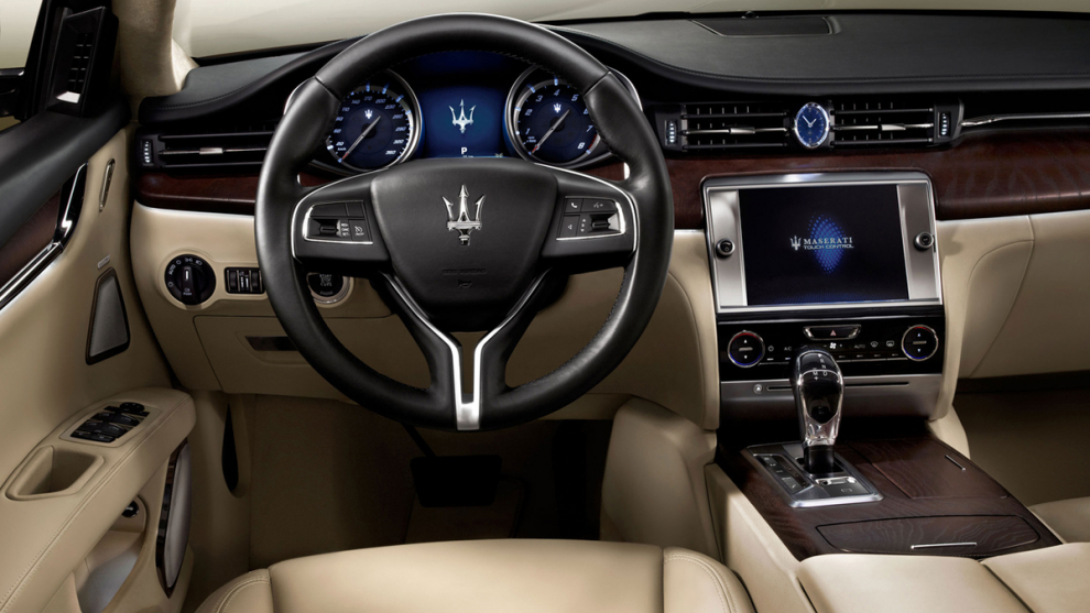 ���� Maserati Quattroporte
