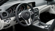 Фото салона Mercedes-Benz C-Класс