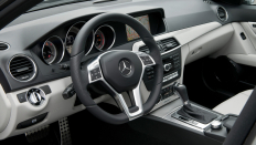   Mercedes-Benz C-