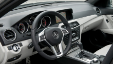   Mercedes-Benz C-