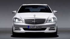   Mercedes-Benz S- (2005)