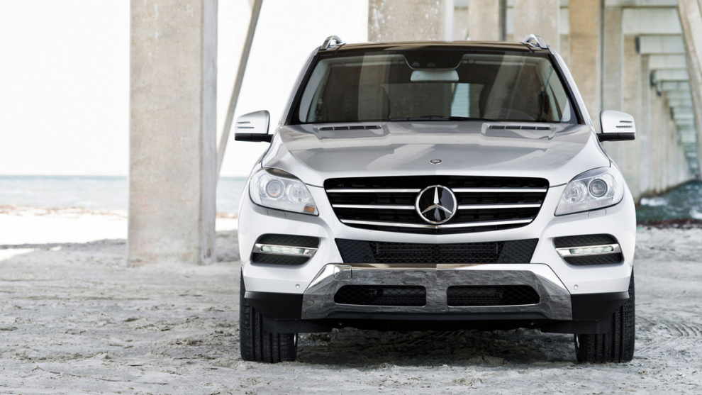  Mercedes-Benz M-