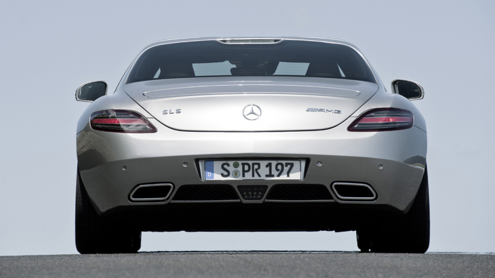  Mercedes-Benz SLS AMG