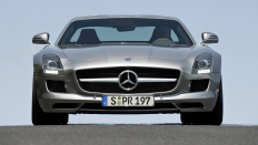  Mercedes-Benz SLS AMG