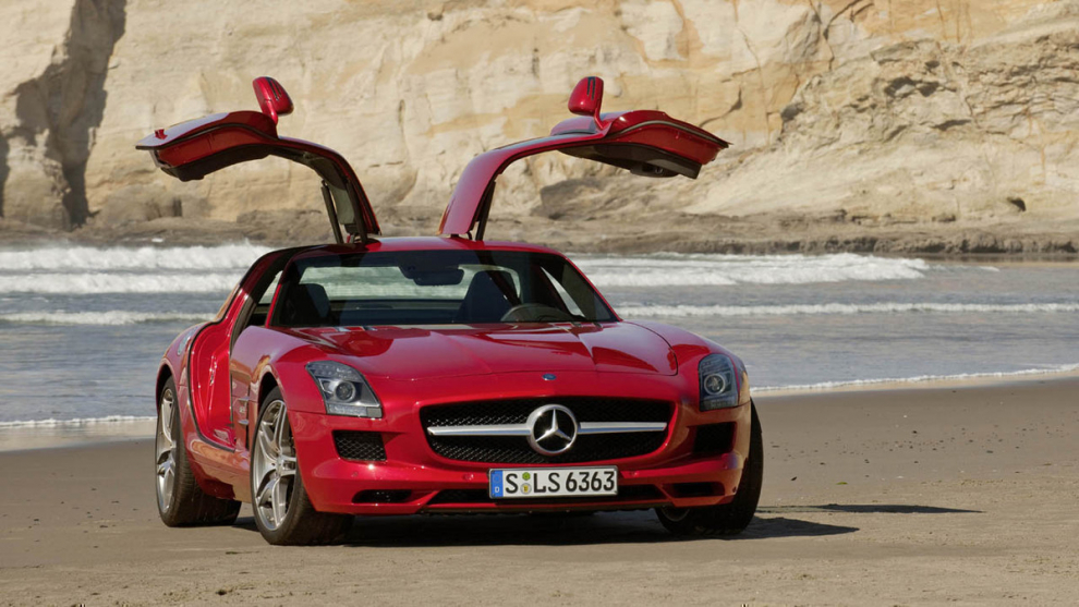  Mercedes-Benz SLS AMG