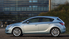   Opel Astra  /  / 1.6 . / 115 .. / 