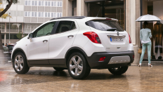   Opel Mokka / 