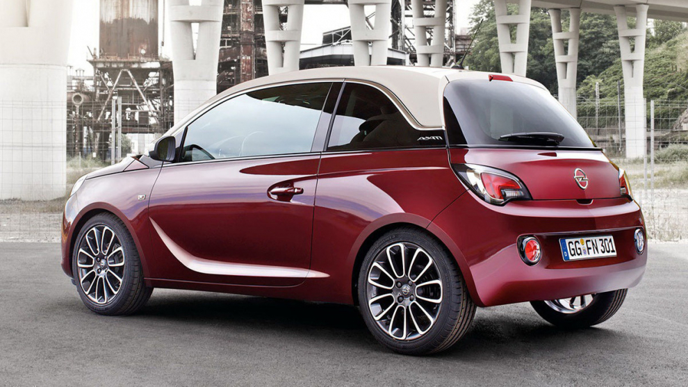 ���� Opel Adam Rocks