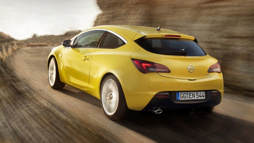  Opel Astra GTC