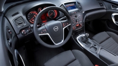   Opel Insignia  BUSINESS EDITION / 