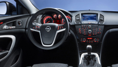   Opel Insignia  ACTIVE
