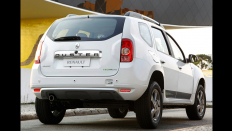   Renault Duster / 