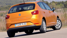   SEAT Ibiza  /  / 1.6 . / 105 .. / 