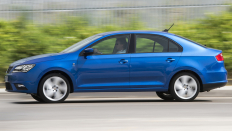  SEAT Toledo (2012)