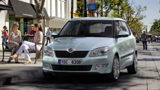   Skoda Fabia  / 