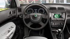 Foto interiéru Škoda Octavia Elegance / benzín / 1.8l. / automatické