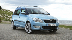   Skoda Roomster  / 