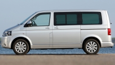   Volkswagen Multivan Comfortline / 