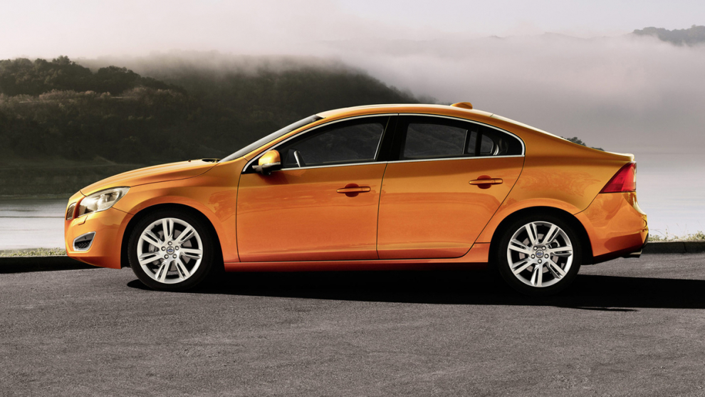  Volvo S60 