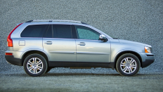   Volvo XC90 D5 AWD  7  R-Design