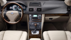   Volvo XC90 D5 AWD  7  R-Design
